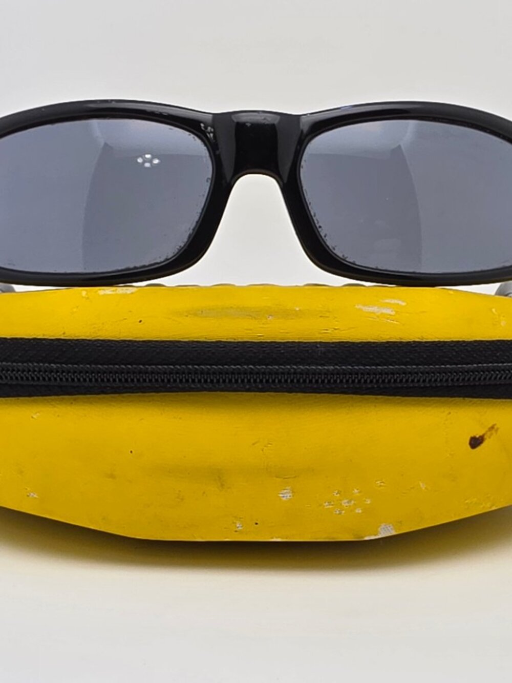 Black Flys Sonic Fly Shiny Black Frame Smoke Grey Lens Sunglasses w/ Case 60mm